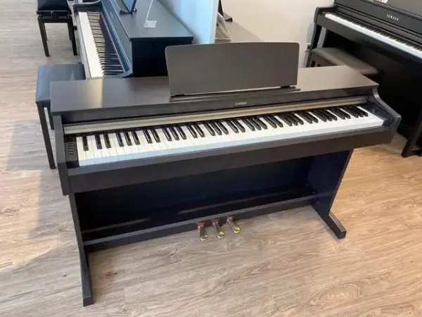 Piano Điện Yamaha YDP162