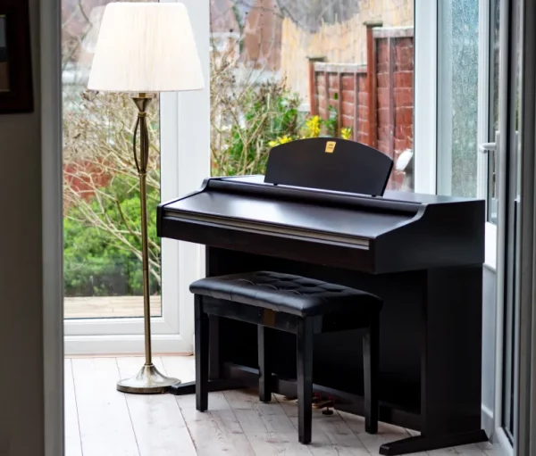 Piano Điện Yamaha CLP930