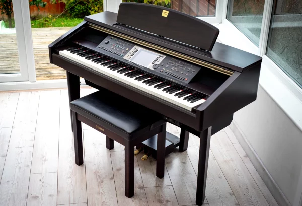 Piano Điện Yamaha CVP207