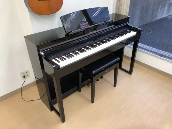 Piano Điện Yamaha CLP440 PE