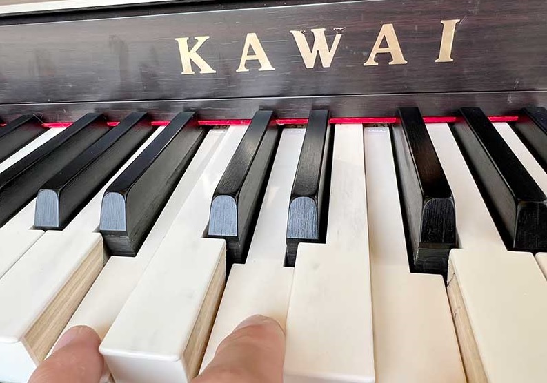 ĐÀN PIANO KAWAI