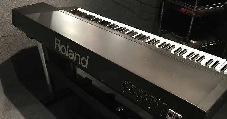 ĐÀN PIANO ROLAND